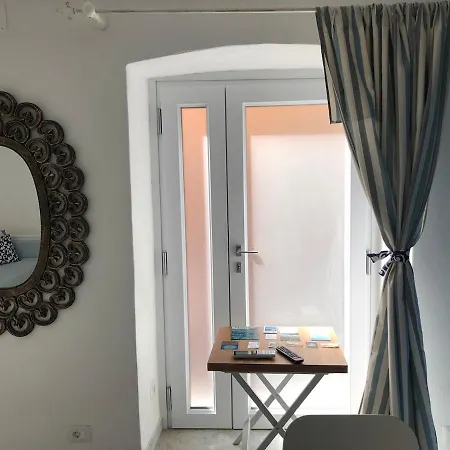 Dantis Domus At The * Levanto