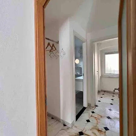 Lägenhet Dantis Domus At The Levanto