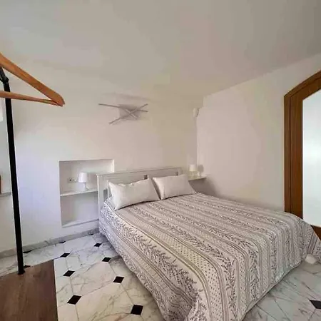 Appartement Dantis Domus At The