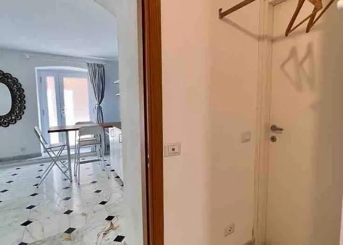 Apartament Dantis Domus At The Levanto