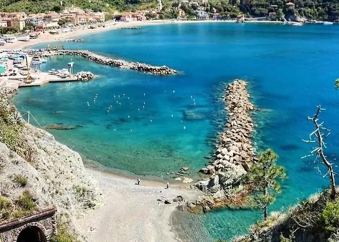 Dantis Domus At The Διαμέρισμα