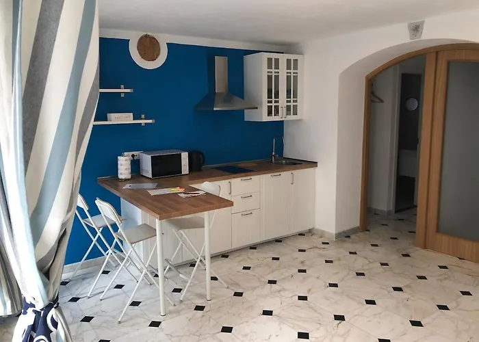 Dantis Domus At The Διαμέρισμα *